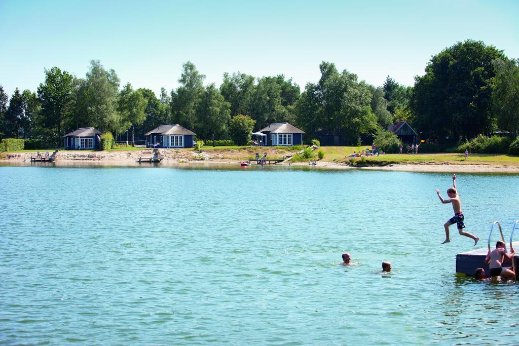 Roompot Recreatiepark De Tolplas Vriezenveen Buitenkant foto