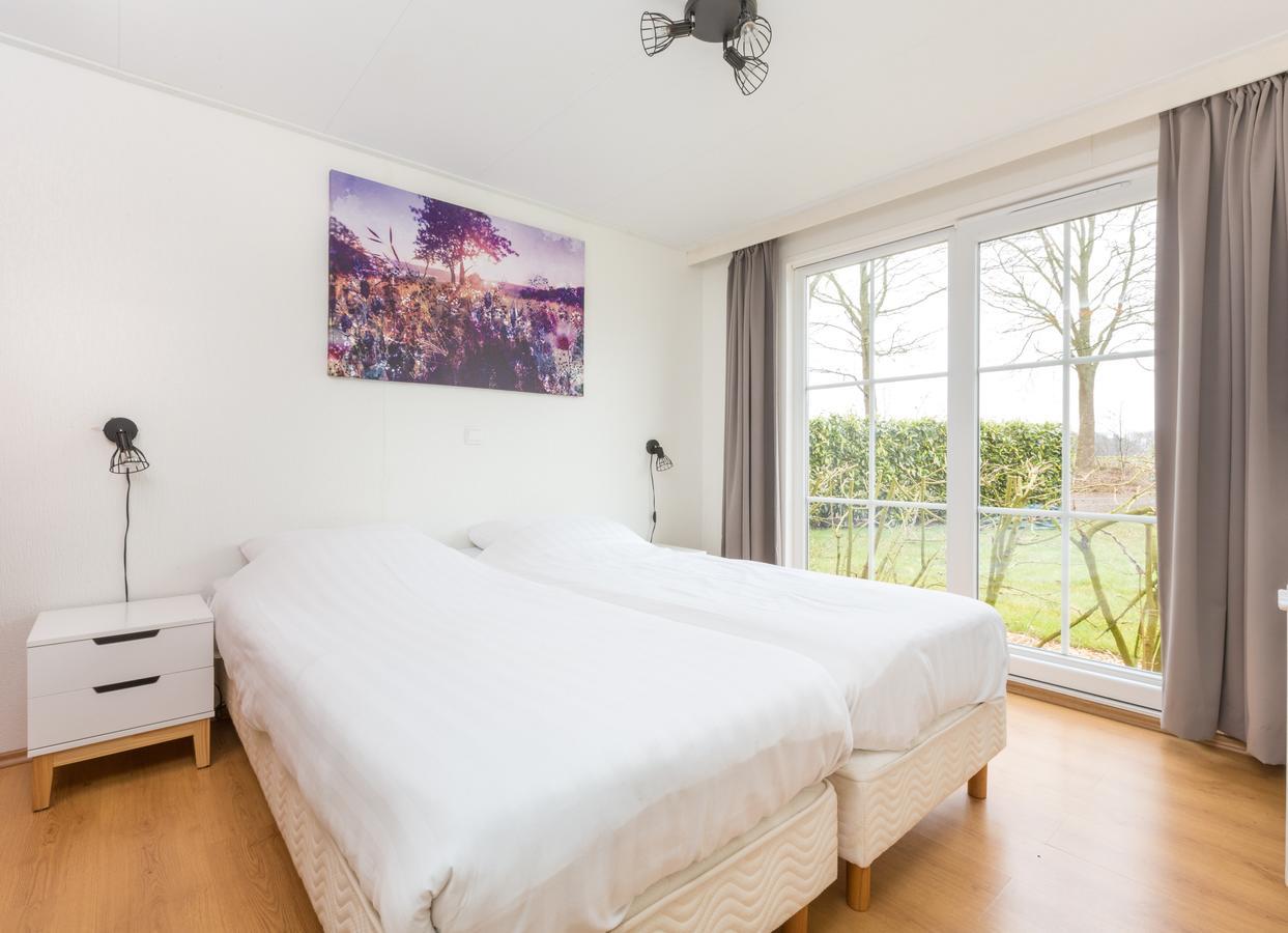 Roompot Recreatiepark De Tolplas Vriezenveen Buitenkant foto